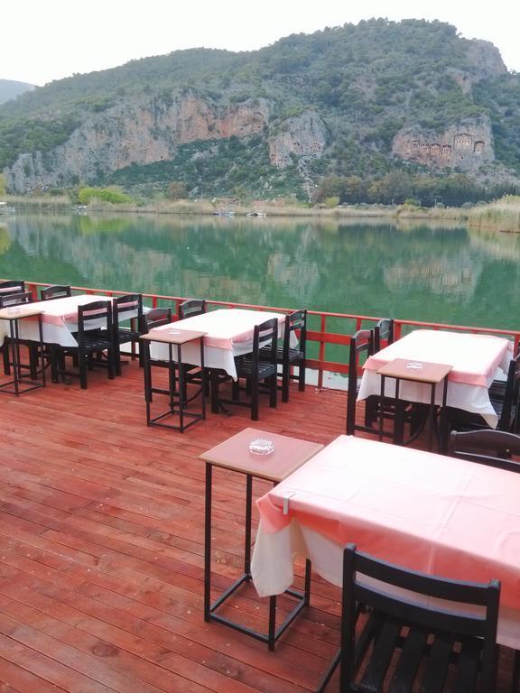 Holiday Hotel Дальян Экстерьер фото
