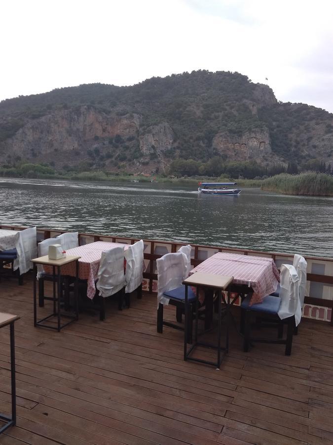 Holiday Hotel Дальян Экстерьер фото